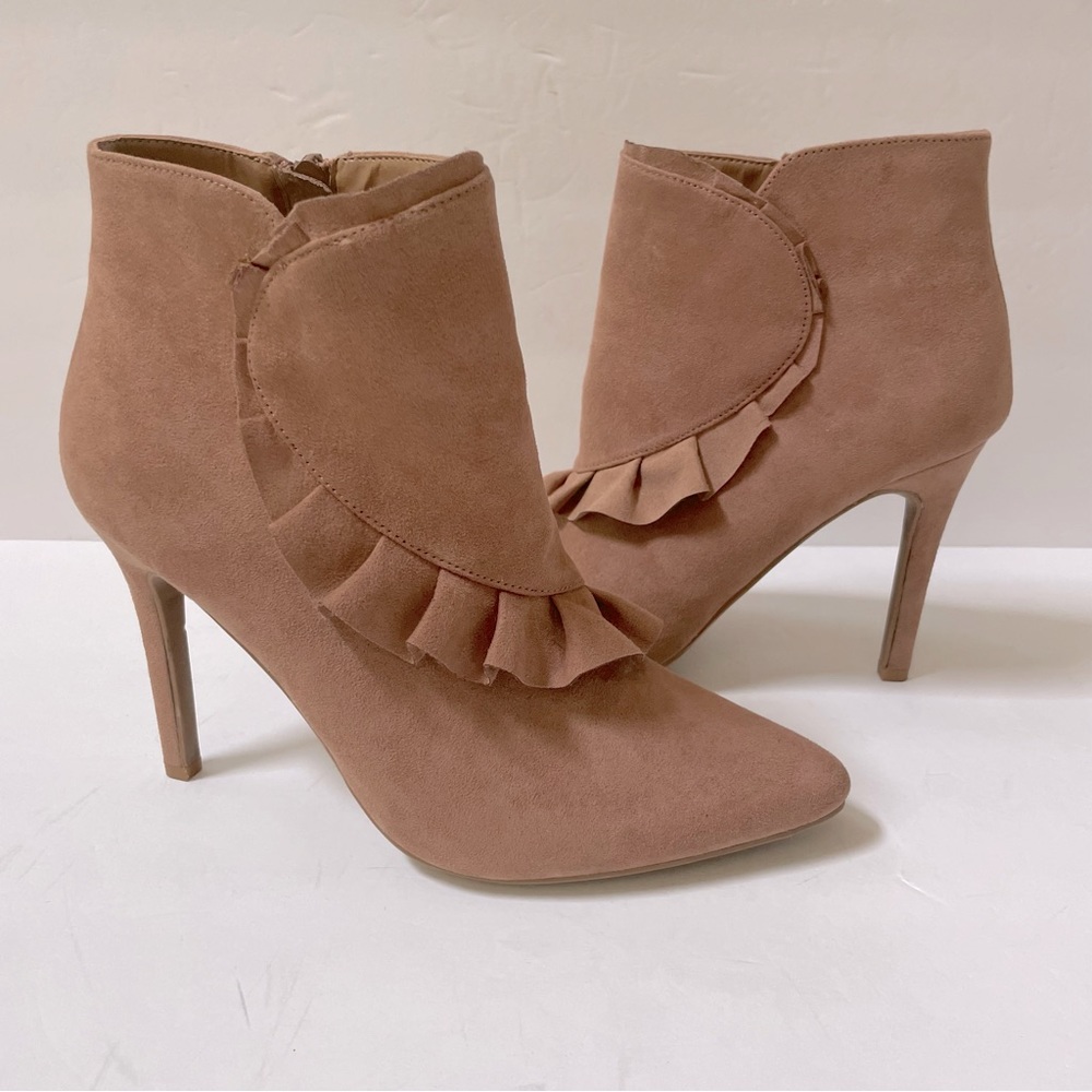 Journee Cress Tan Booties Size 8.5
